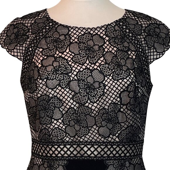 Antonio‎ Melani Black Lace Floral Dress 10 Dark Romantic Mob Wife Retro Glam MCM - Picture 10 of 12